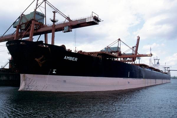 Photograph of the vessel  Amber pictured in Hamburg on 29th May 2001