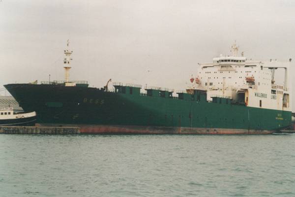 Photograph of the vessel  Bess pictured in Southampton on 14th September 1999