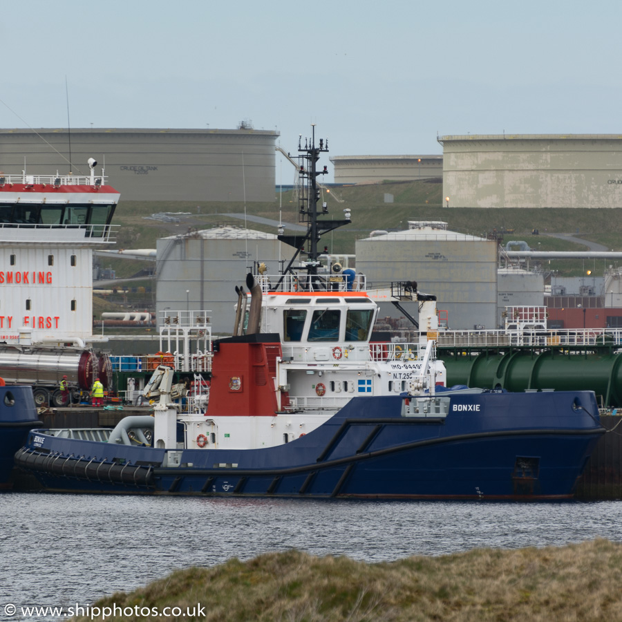 Photograph of the vessel  Bonxie pictured at Sella Ness on 19th May 2015