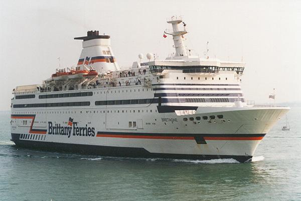 Photograph of the vessel  Bretagne pictured arriving in Portsmouth on 6th May 1995