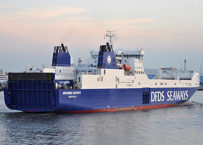 Photograph of the vessel  Britannia Seaways pictured passing Vlaardingen on 27th June 2011