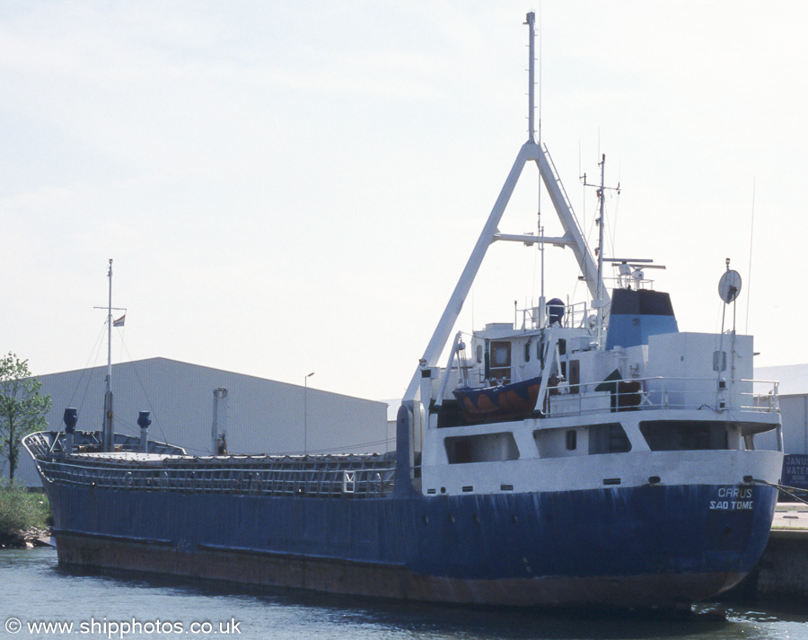 Photograph of the vessel  Carus pictured in Lekhaven, Rotterdam on 17th June 2002