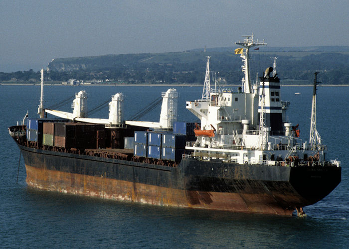 Photograph of the vessel  Chian Trader pictured at anchor in the Solent on 15th August 1997