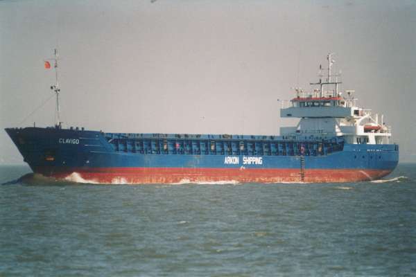 Photograph of the vessel  Clavigo pictured on the River Mersey on 21st July 2000