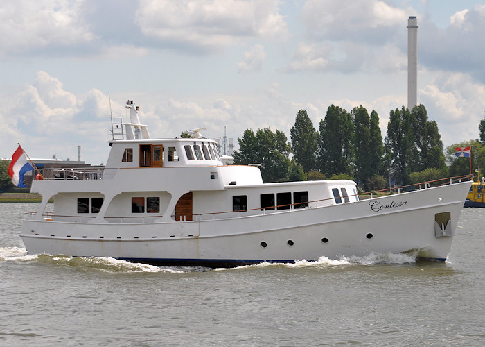 Photograph of the vessel  Contessa pictured passing Vlaardingen on 24th June 2011