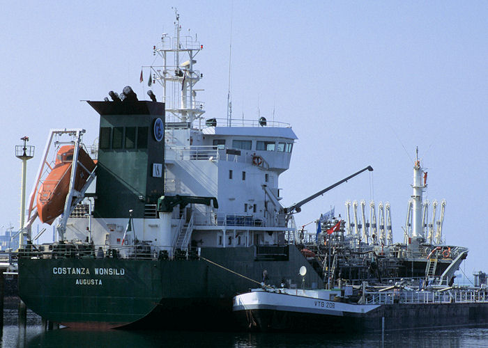 Photograph of the vessel  Costanza Wonsild pictured on the Calandkanaal, Europoort on 14th April 1996