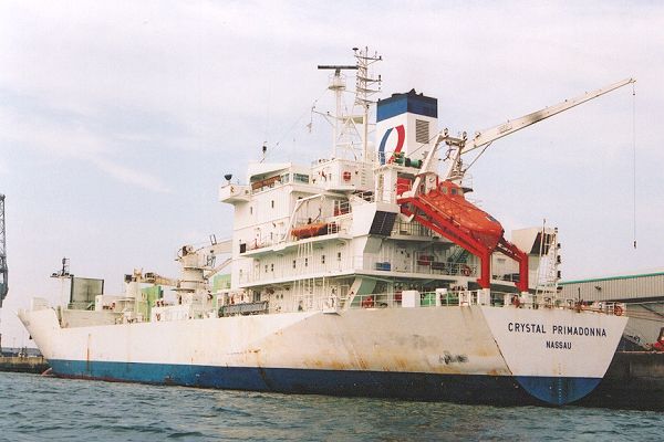 Photograph of the vessel  Crystal Primadonna pictured at Southampton on 29th August 2001