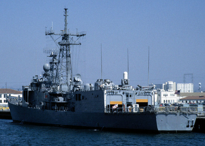 Photograph of the vessel USS Duncan pictured at San Diego on 16th September 1994