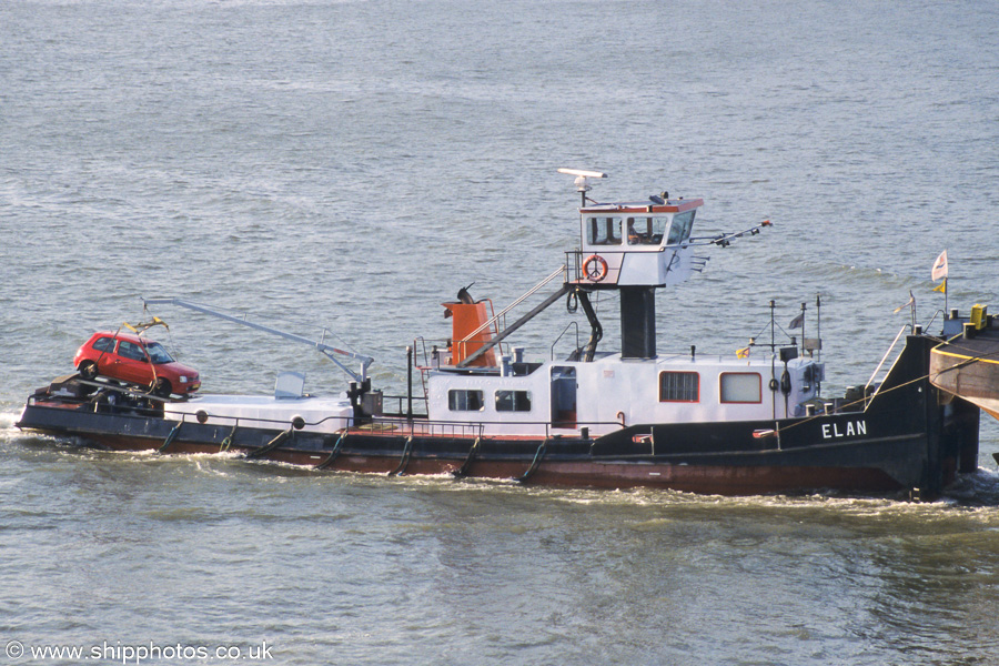 Photograph of the vessel  Elan pictured on the Nieuwe Maas at Vlaardingen on 17th June 2002