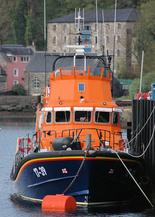 Photograph of the vessel RNLB Elizabeth Fairlie Ramsey pictured at Tobermory on 25th April 2011