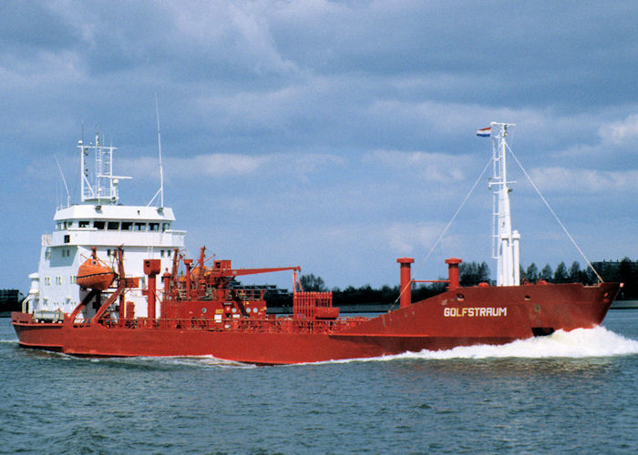 Photograph of the vessel  Golfstraum pictured on the Nieuwe Waterweg on 20th April 1997