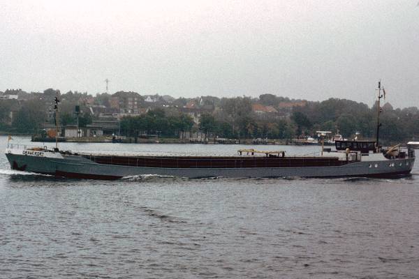 Photograph of the vessel  Grauerort pictured on the Kiel Canal at Holtenau on 28th May 1998