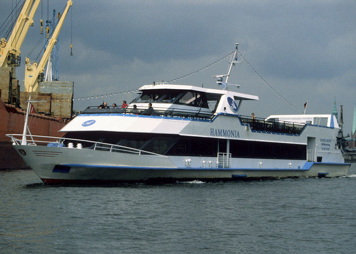 Photograph of the vessel  Hammonia pictured at Hamburg on 27th May 1998