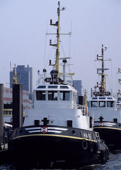 Photograph of the vessel  Hans pictured at Hamburg on 23rd August 1995