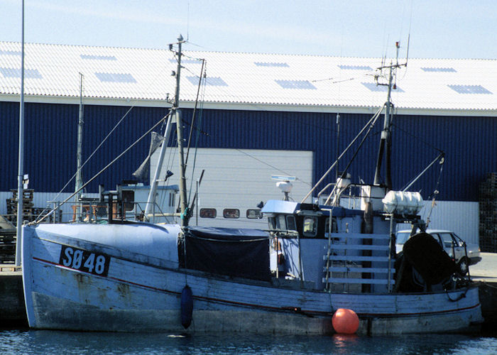 Photograph of the vessel fv Helene pictured at Åbenrå on 7th June 1997