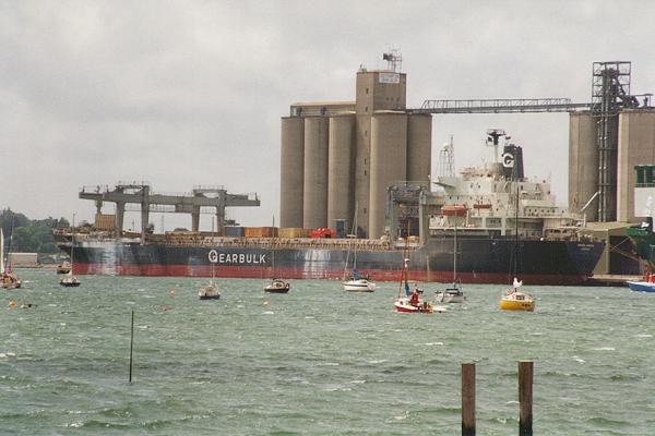 Photograph of the vessel  Heron Arrow pictured in Southampton on 29th May 1995