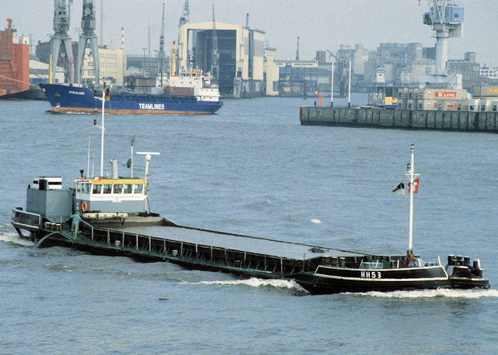 Photograph of the vessel  HH 53 pictured departing Hamburg on 9th June 1997