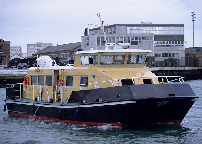 Photograph of the vessel RMAS HL 8837 pictured in Portsmouth Harbour on 23rd September 1991