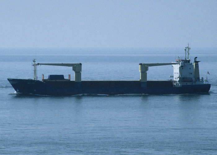 Photograph of the vessel  Jetty pictured approaching Rotterdam on 15th April 1996