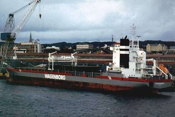 Photograph of the vessel  Keizersborg pictured in Haugesund on 26th October 1998