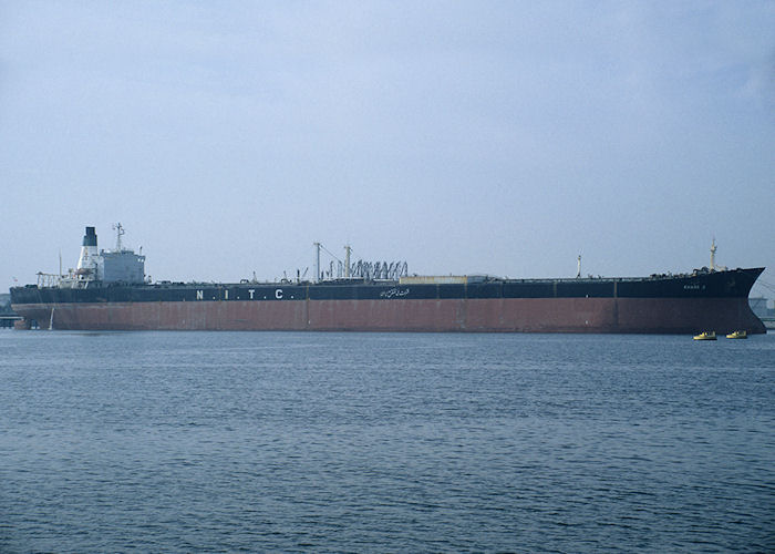 Photograph of the vessel  Khark 3 pictured in 7e Petroleumhaven, Europoort on 27th September 1992