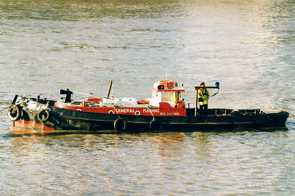 Photograph of the vessel  Major pictured in London on 16th November 1999