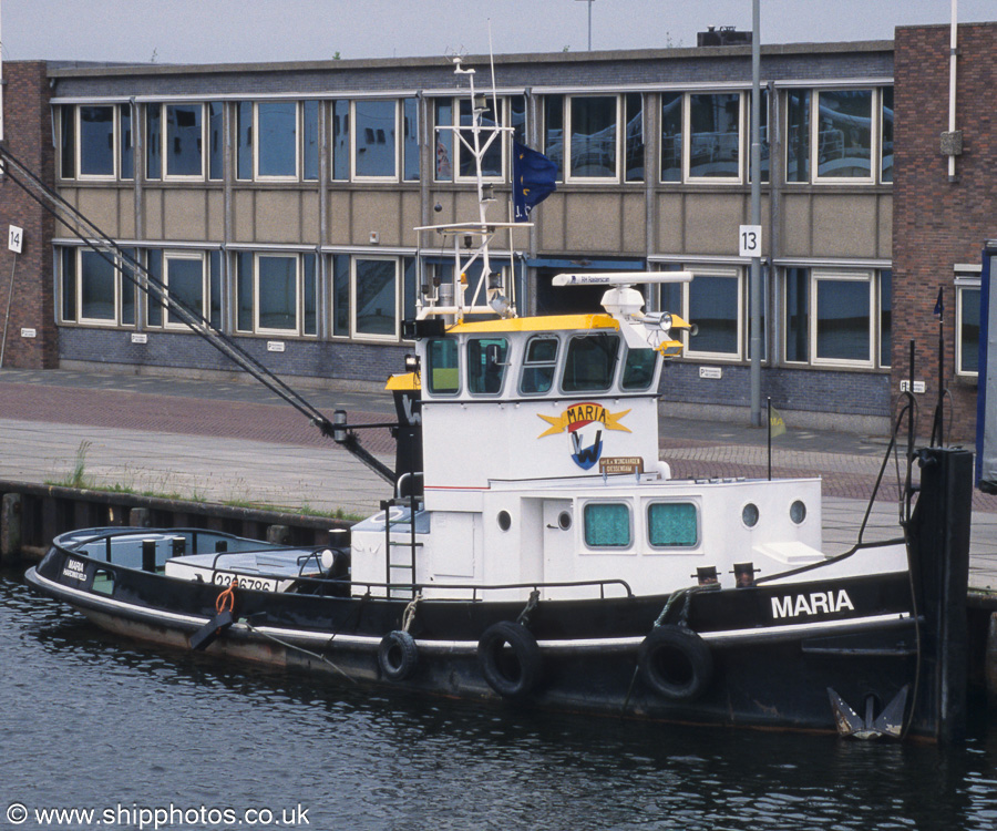 Photograph of the vessel  Maria pictured in De Pijp, Velsen-Noord on 16th June 2002