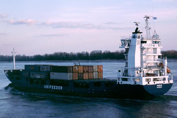 Photograph of the vessel  Maris pictured on the River Elbe on 20th March 2001