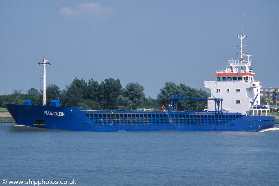 Photograph of the vessel  Marjolein pictured on the Nieuwe Waterweg on 17th June 2002