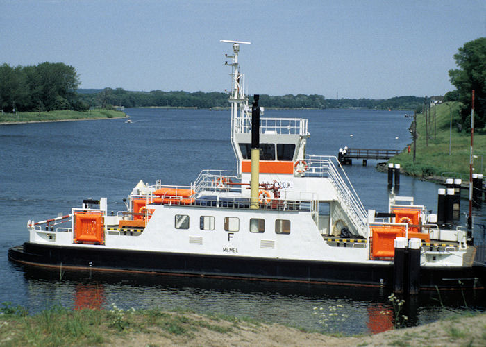 Photograph of the vessel  Memel pictured at Rendsburg on 8th June 1997