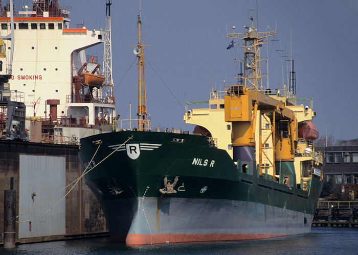 Photograph of the vessel  Nils R pictured in Vulcaanhaven, Rotterdam on 14th April 1996