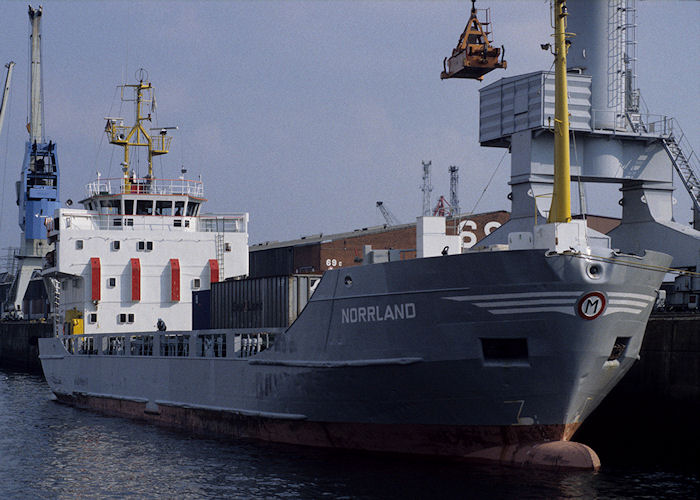 Photograph of the vessel  Norrland pictured in Hamburg on 21st August 1995