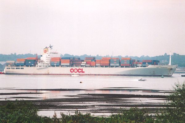Photograph of the vessel  OOCL Friendship pictured arriving at Southampton on 25th August 2001