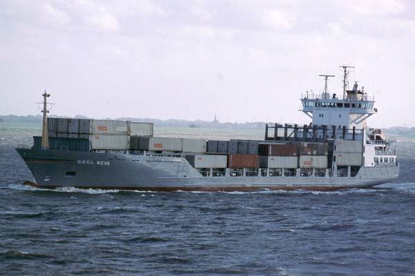 Photograph of the vessel  OOCL Neva pictured on the River Elbe on 29th May 2001
