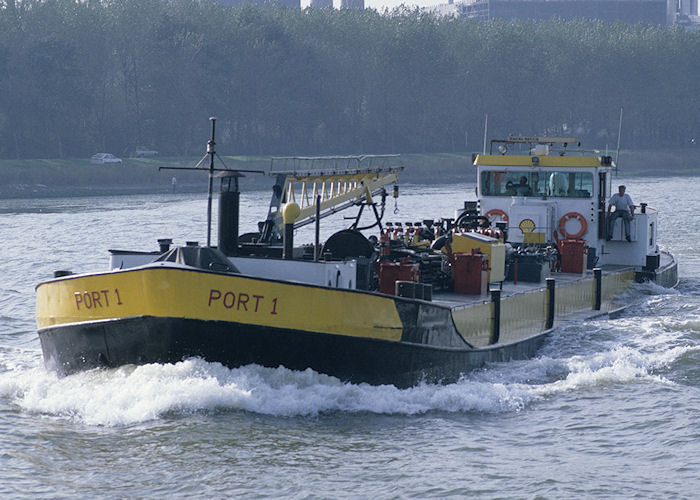 Photograph of the vessel  Port 1 pictured in the Nieuwe Waterweg at Maassluis on 27th September 1992