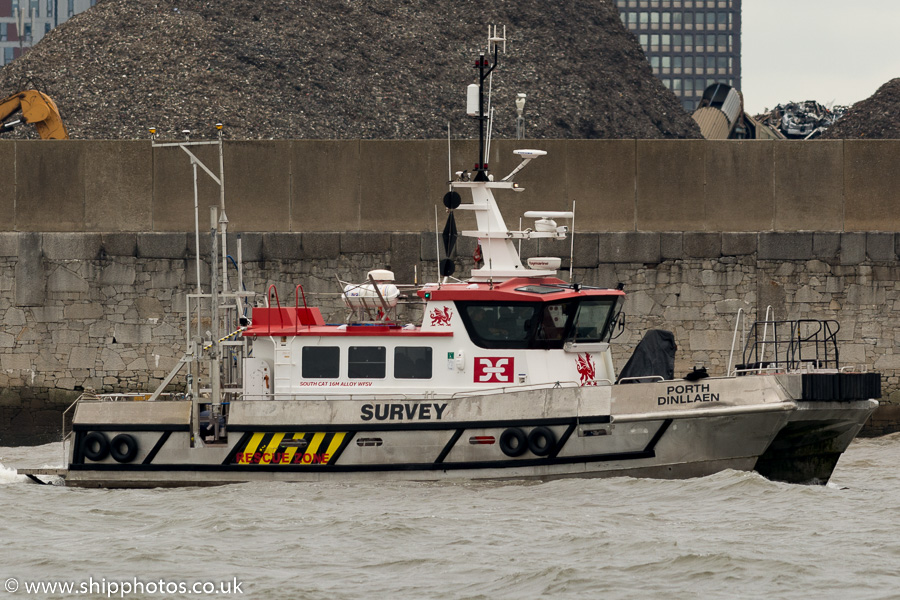 Photograph of the vessel  Porth Dinllaen pictured on the River Mersey on 25th June 2016