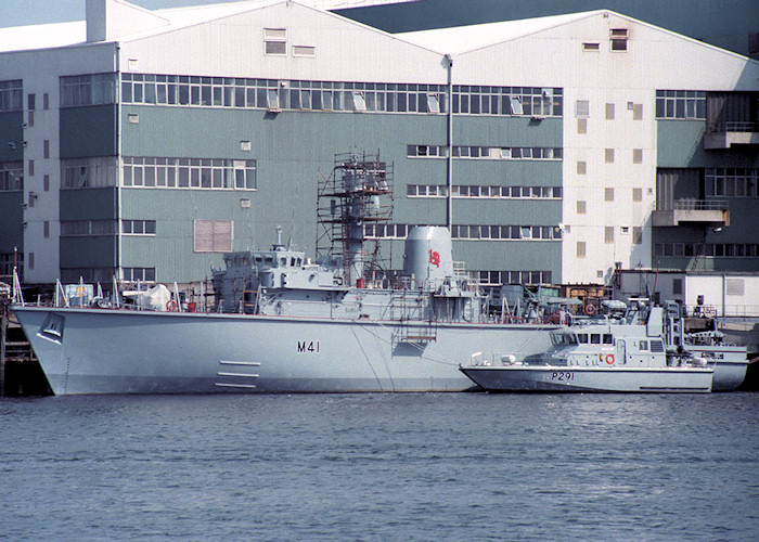 Photograph of the vessel HMS Quorn pictured fitting out at Woolston on 25th June 1988