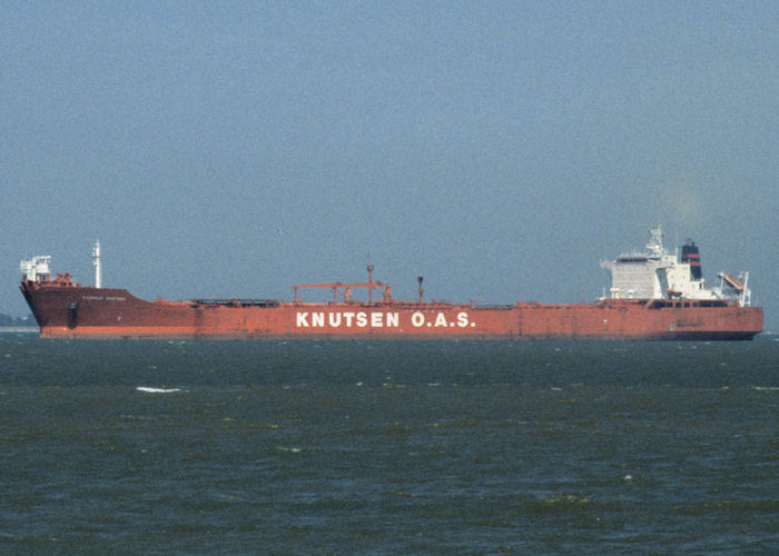 Photograph of the vessel  Ragnhild Knutsen pictured on the River Thames on 16th May 1998
