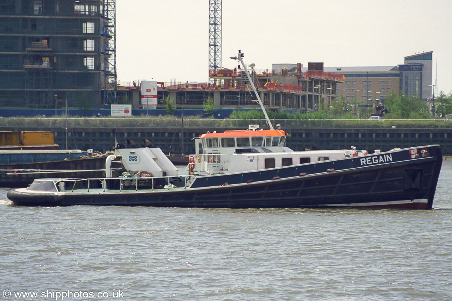 Photograph of the vessel  Regain pictured at Greenwich on 22nd April 2002