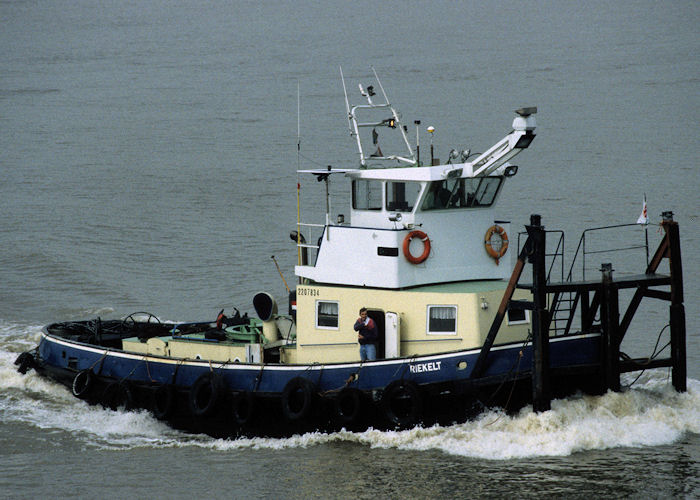 Photograph of the vessel  Riekelt pictured on the River Elbe on 27th May 1998