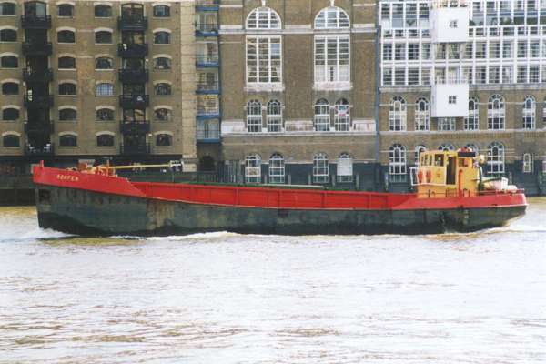 Photograph of the vessel  Roffen pictured in London on 7th July 2000