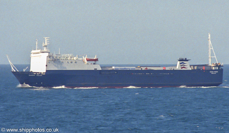 Photograph of the vessel  Saga Moon pictured in the Irish Sea on 15th August 2002