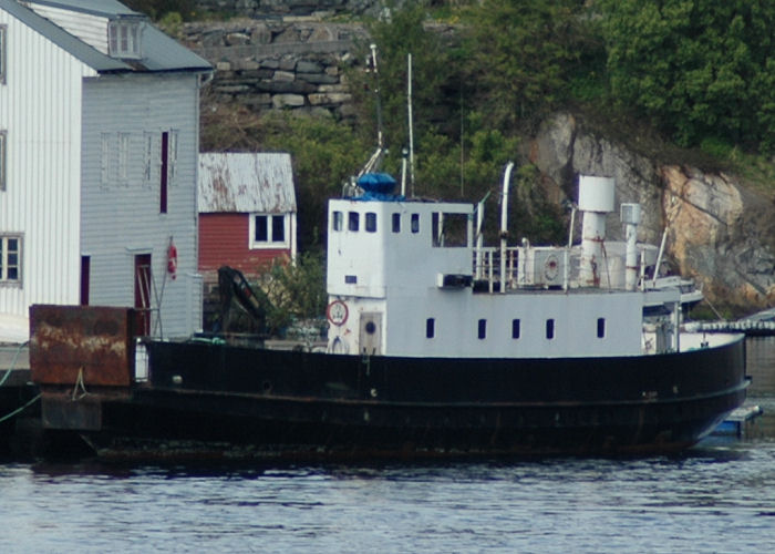 Photograph of the vessel  Seafrakt pictured at Bergen on 13th May 2005