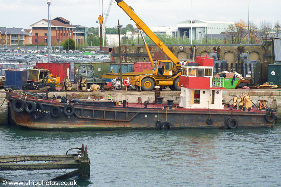 Photograph of the vessel  Seahorse pictured at Southampton on 20th April 2002