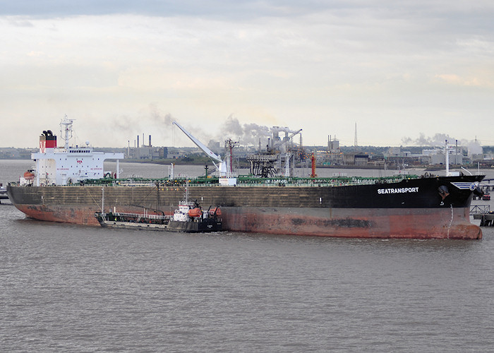 Photograph of the vessel  Seatransport pictured at Immingham on 29th June 2011