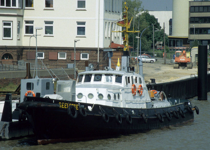 Photograph of the vessel pv Seelotse pictured at Bremerhaven on 6th June 1997
