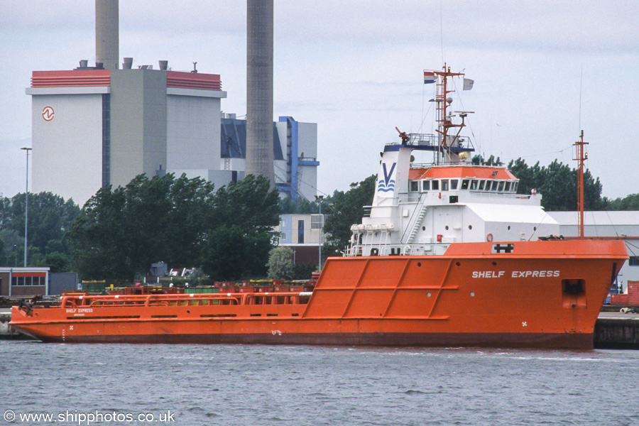 Photograph of the vessel  Shelf Express pictured on the Noordzeekanaal at Velsen-Noord on 16th June 2002