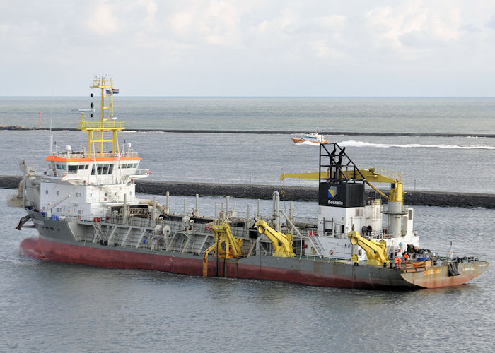 Photograph of the vessel  Shoreway pictured at Europoort on 24th June 2011