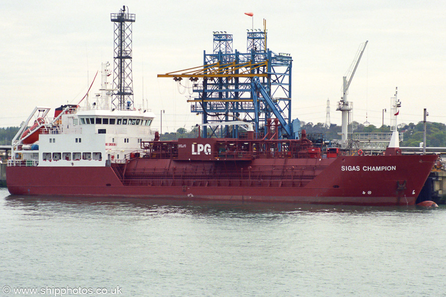 Photograph of the vessel  Sigas Champion pictured at Fawley on 20th April 2002