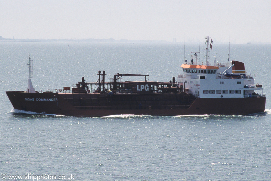 Photograph of the vessel  Sigas Commander pictured on the Westerschelde passing Vlissingen on 19th June 2002
